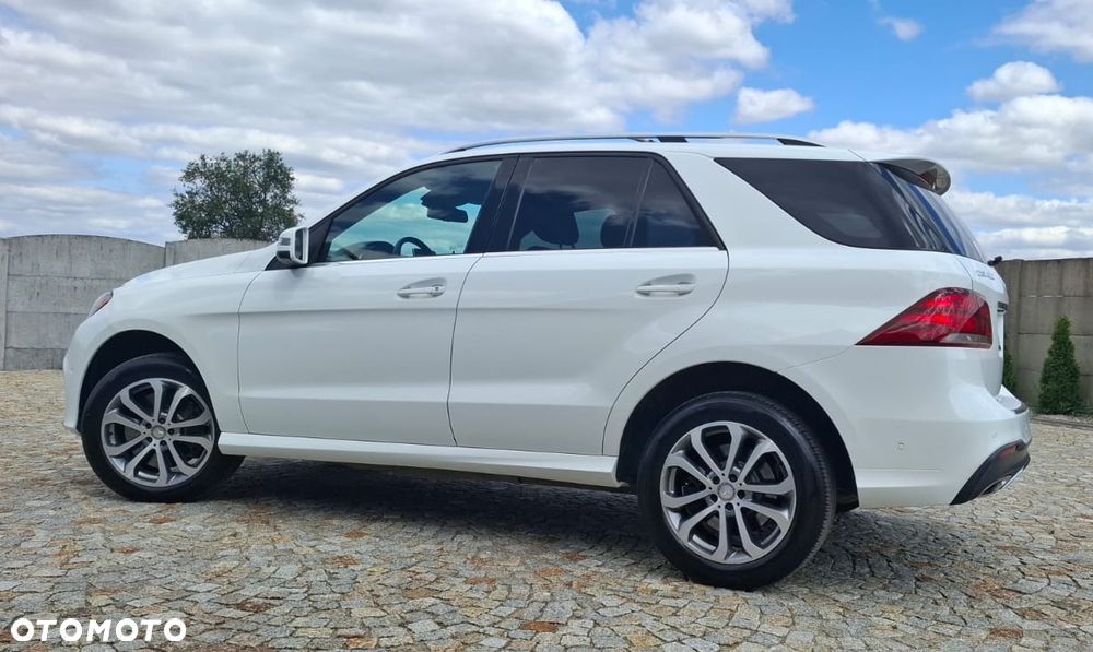 Mercedes-Benz GLE 400 4-Matic 7G-TRONIC - 11