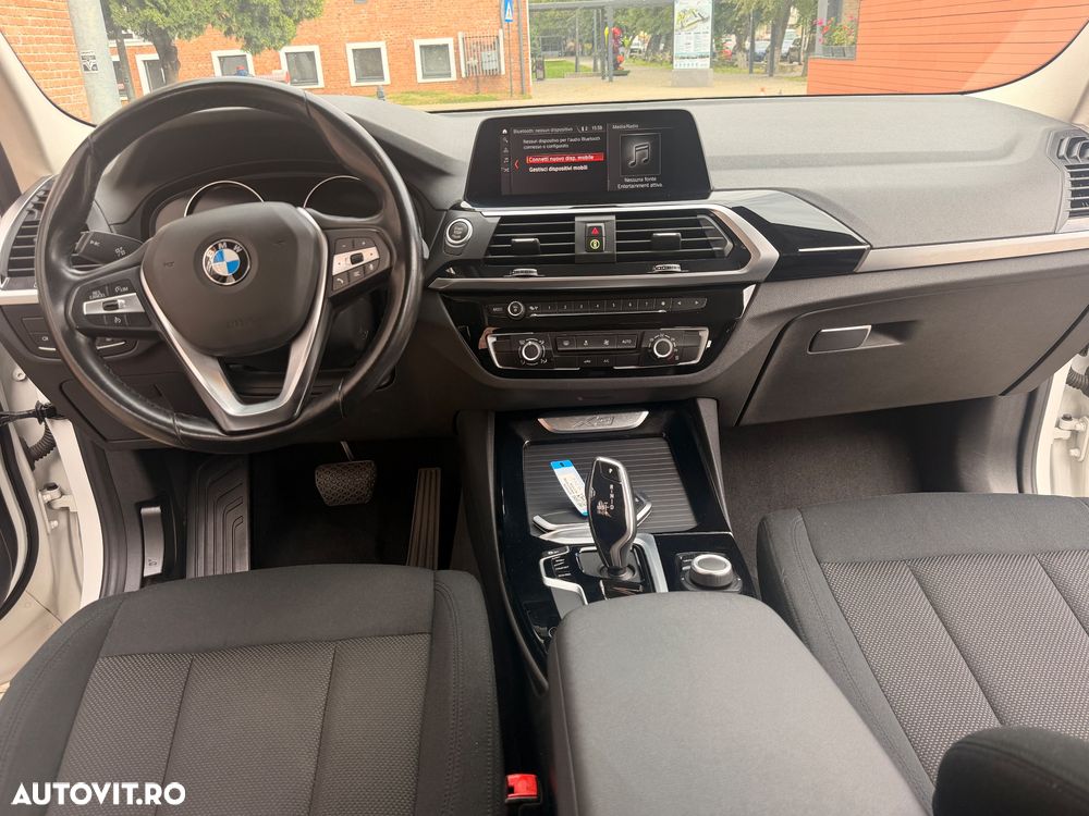 BMW X3 sDrive18d AT MHEV - 9
