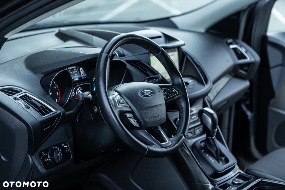 Ford Kuga - 20