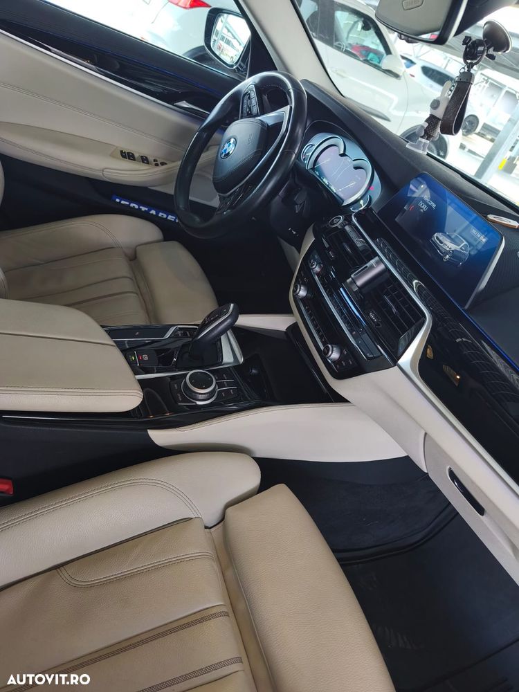 BMW Seria 5 520d Aut. Luxury Line - 6