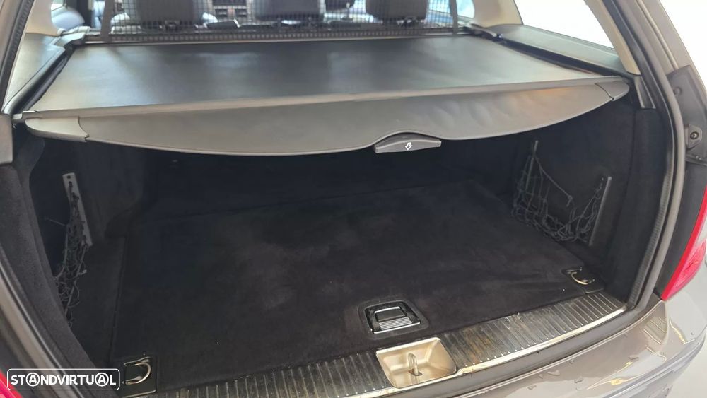 Mercedes-Benz C 220 CDi Avantgarde BlueEfficiency - 21
