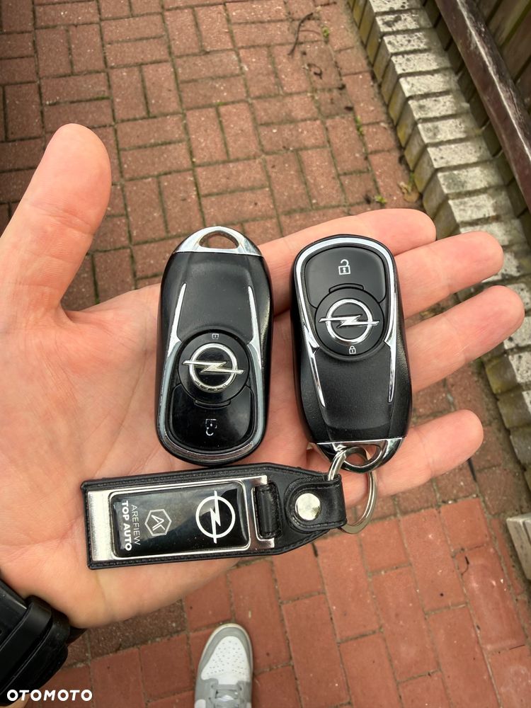 Opel Insignia - 13