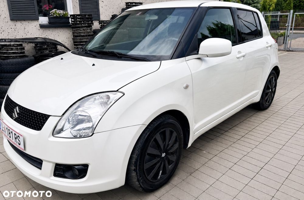 Suzuki Swift 1.3 Limited 25 - 9