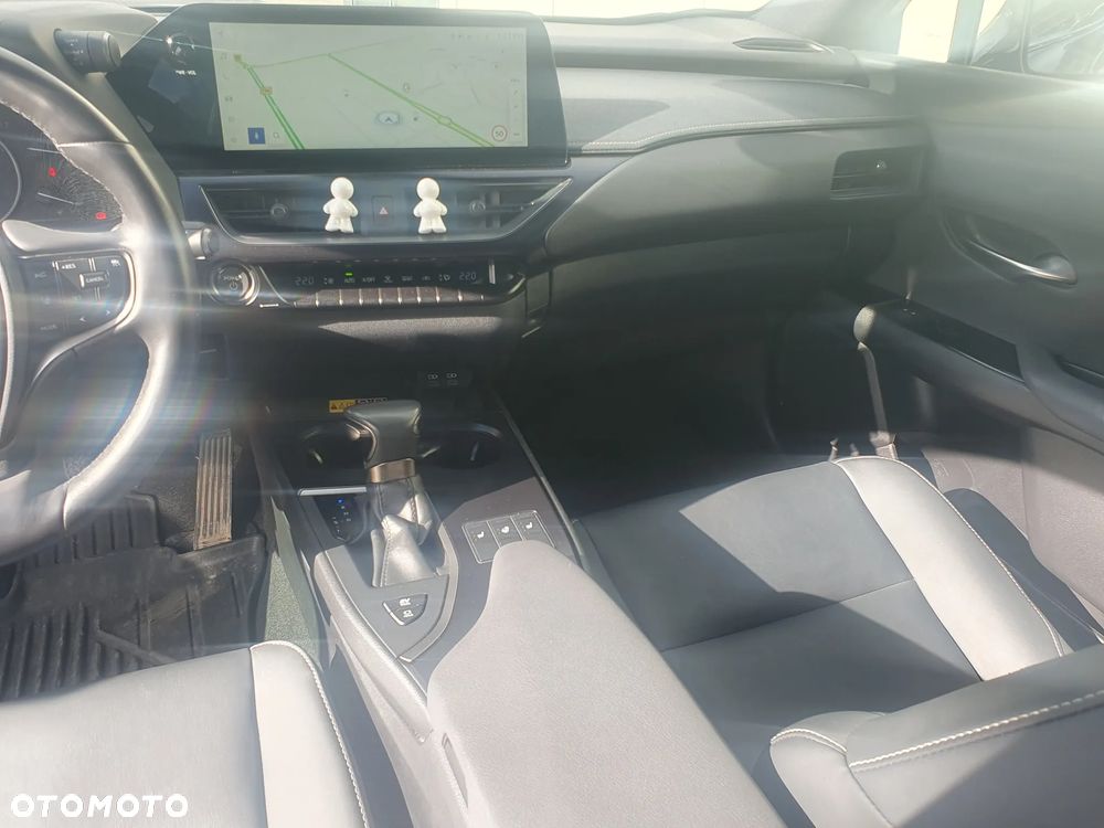 Lexus UX 250h GPF F Sport Design+ 2WD - 5