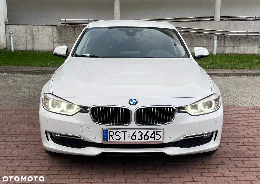 BMW Seria 3 320d Luxury Line - 5