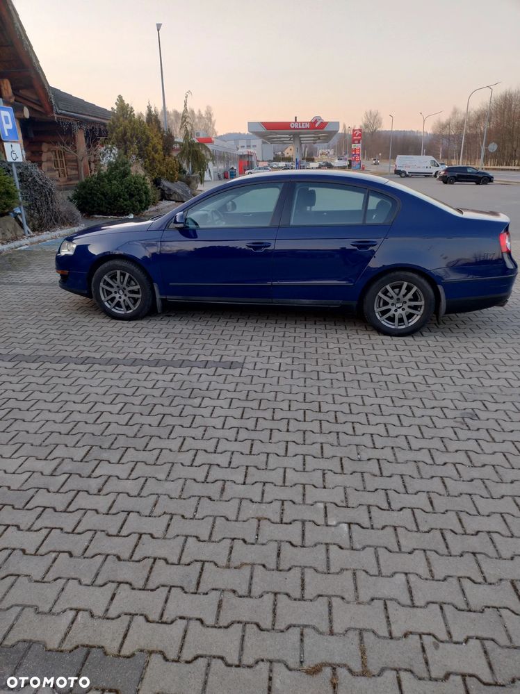 Volkswagen Passat 2.0 FSI 4Mot Comfortline - 4