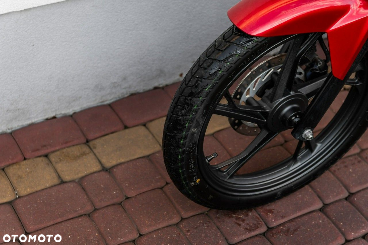 Honda CB - 8