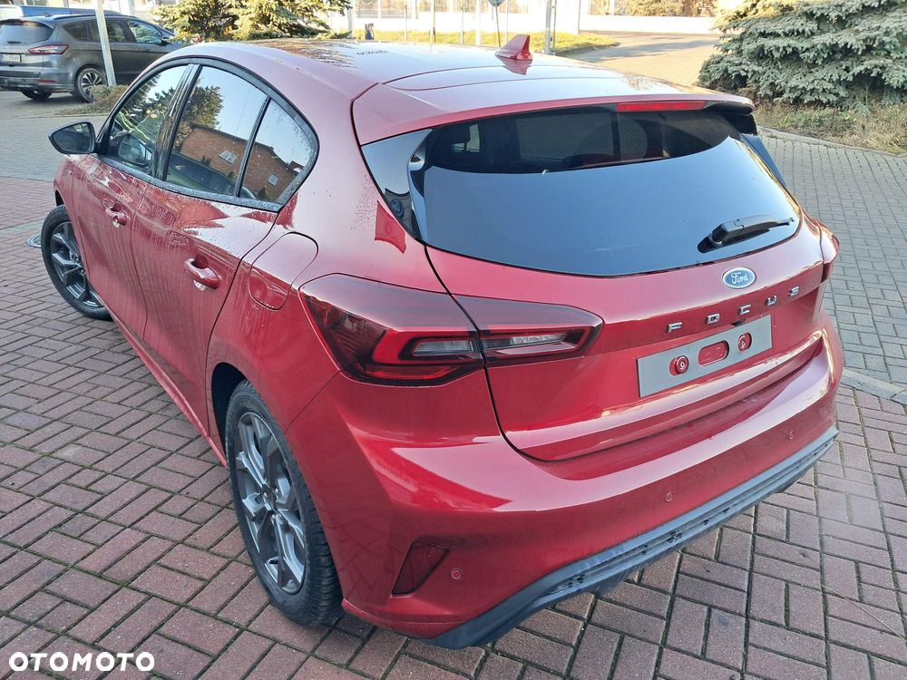 Ford Focus 1.0 EcoBoost mHEV ST-Line X - 8