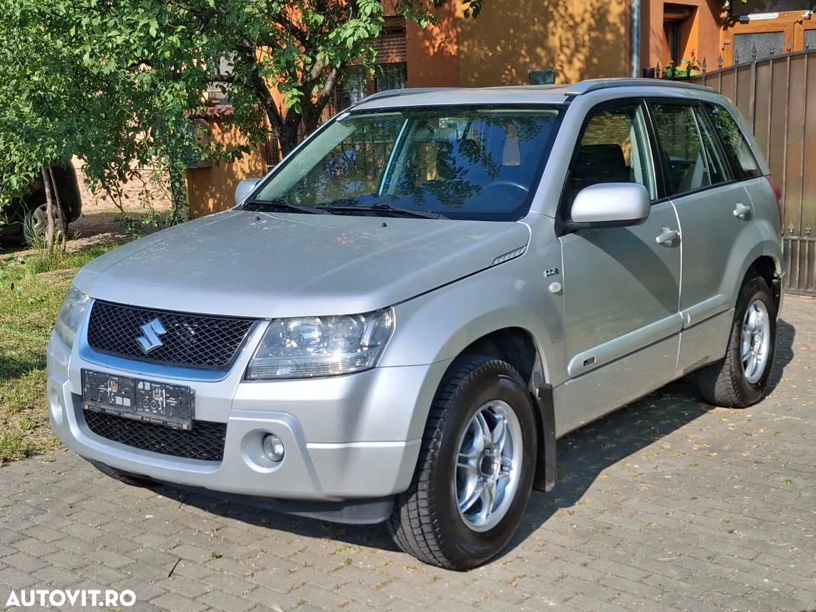 Suzuki Grand Vitara 1.9 DDIS JLX Navi - 3