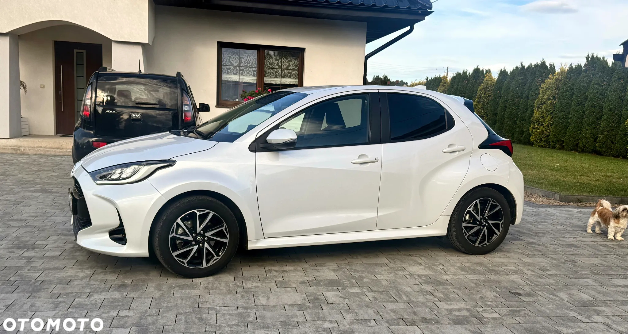Toyota Yaris Hybrid 1.5 Premiere Edition - 9