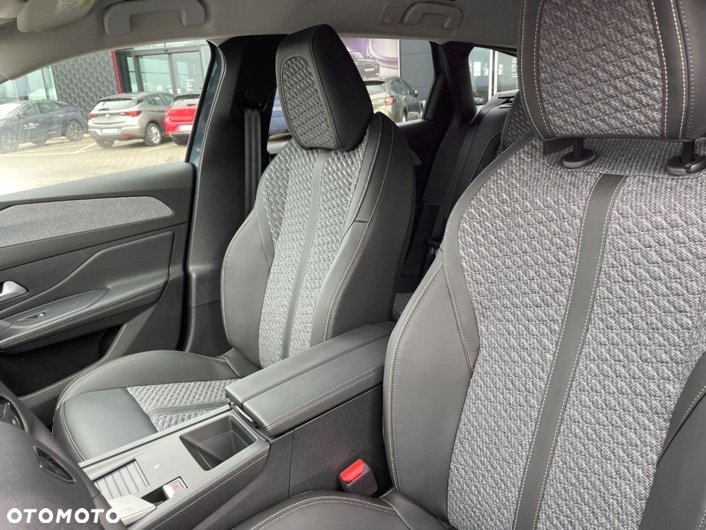 Peugeot 308 - 10