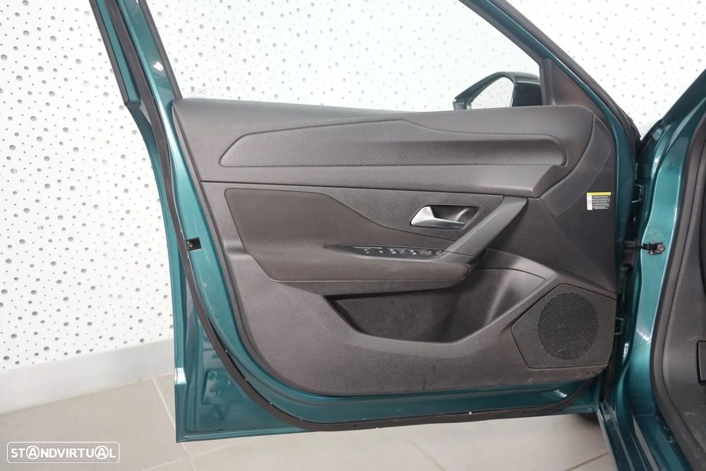 Peugeot 308 SW 1.2 PureTech Active Pack - 19