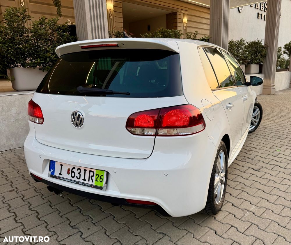 Volkswagen Golf 2.0 TDI DPF Sportline - 21