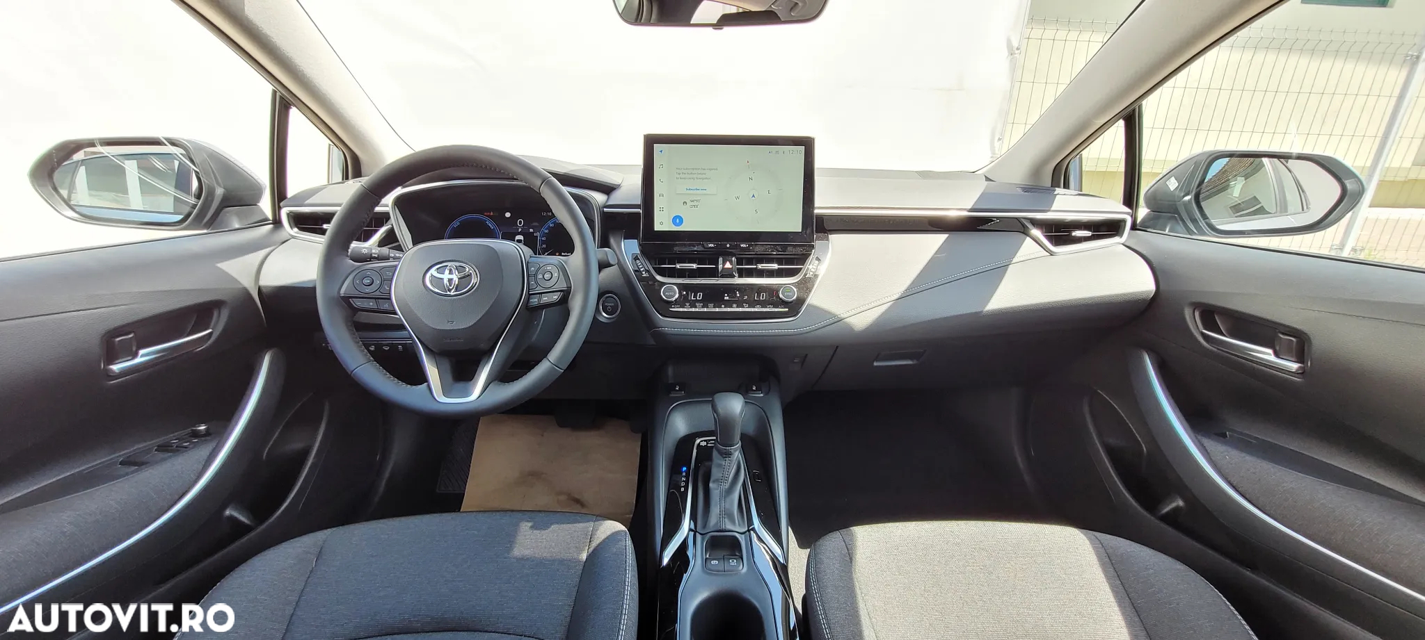 Toyota Corolla 1.8 HSD Business - 13