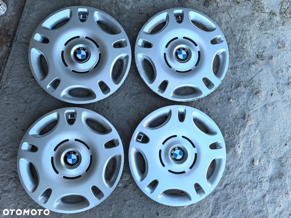 BMW 3 E30 E36 5 E34 E39 Kołpaki 15" KOMPLET - 1