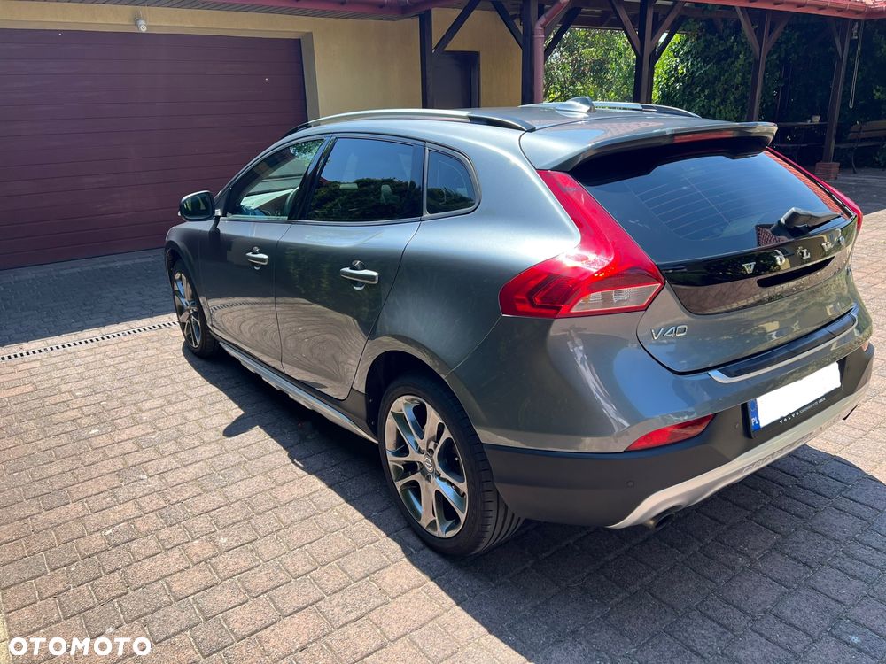 Volvo V40 T3 Drive-E Momentum - 6