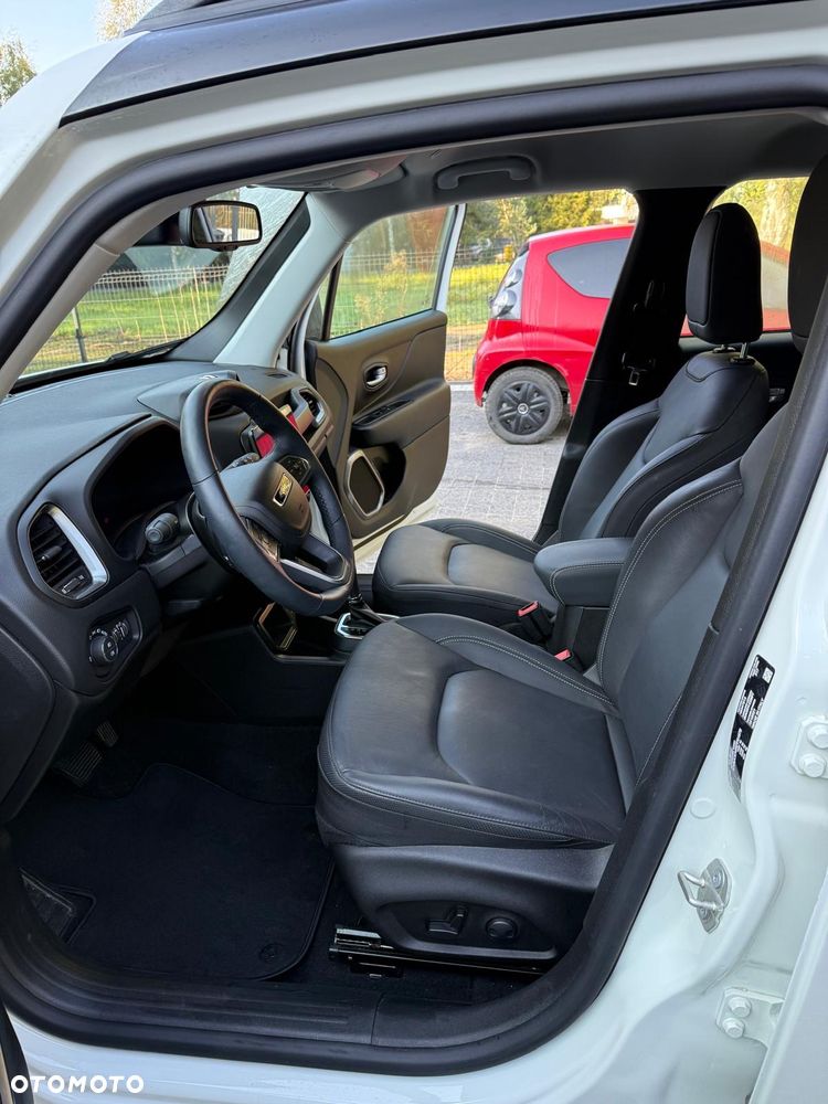 Jeep Renegade - 17