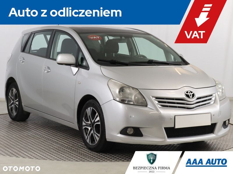 Toyota Verso - 1