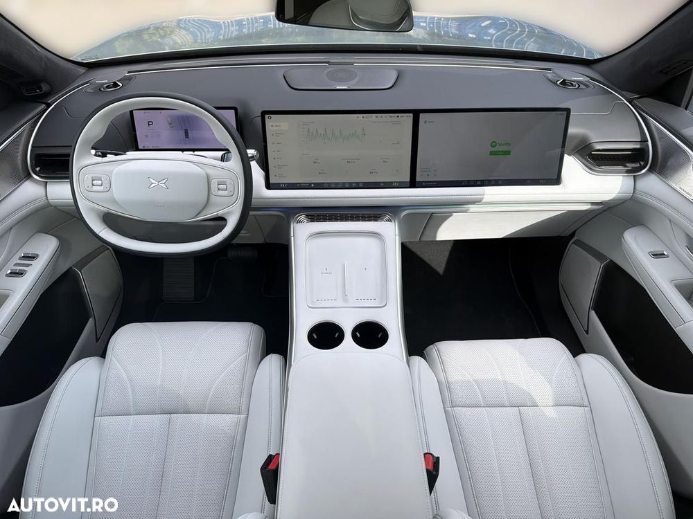 Xpeng G9 AWD Performance - 13
