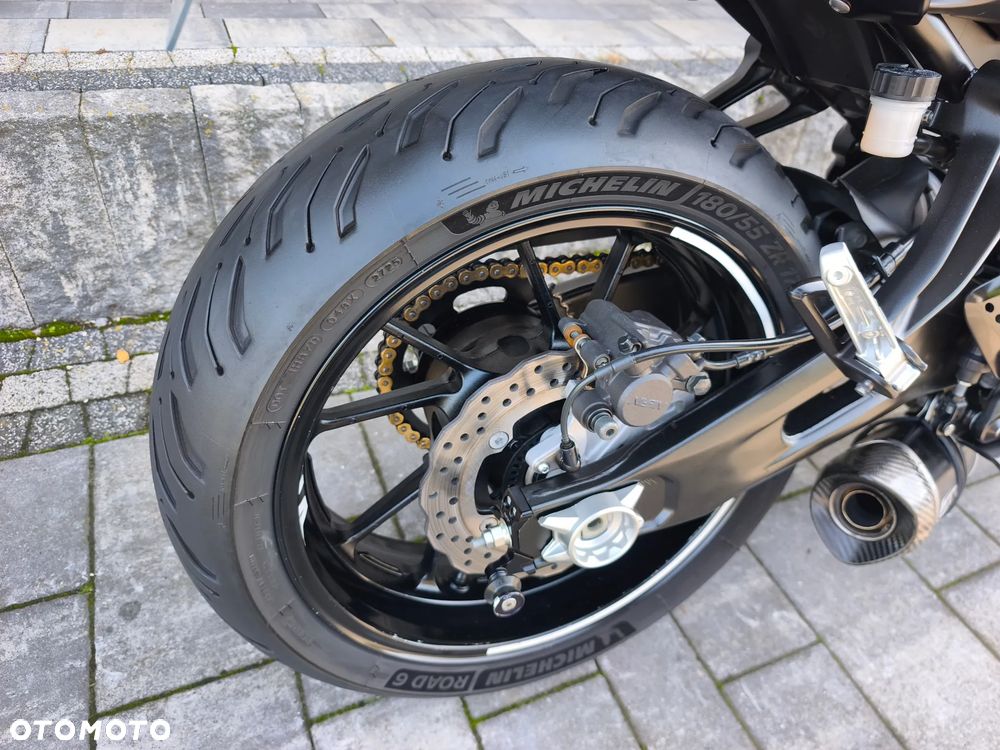 Yamaha MT - 17
