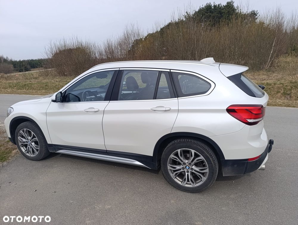 BMW X1 xDrive20i GPF Advantage sport - 2