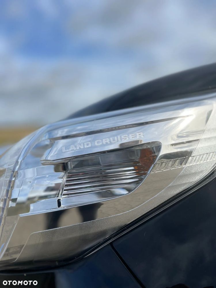 Toyota Land Cruiser LC 2.8 D-4D Prado - 24