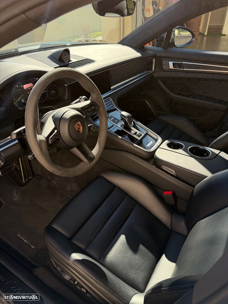 Porsche Panamera Sport Turismo 4 E-Hybrid Platinum Edition - 3