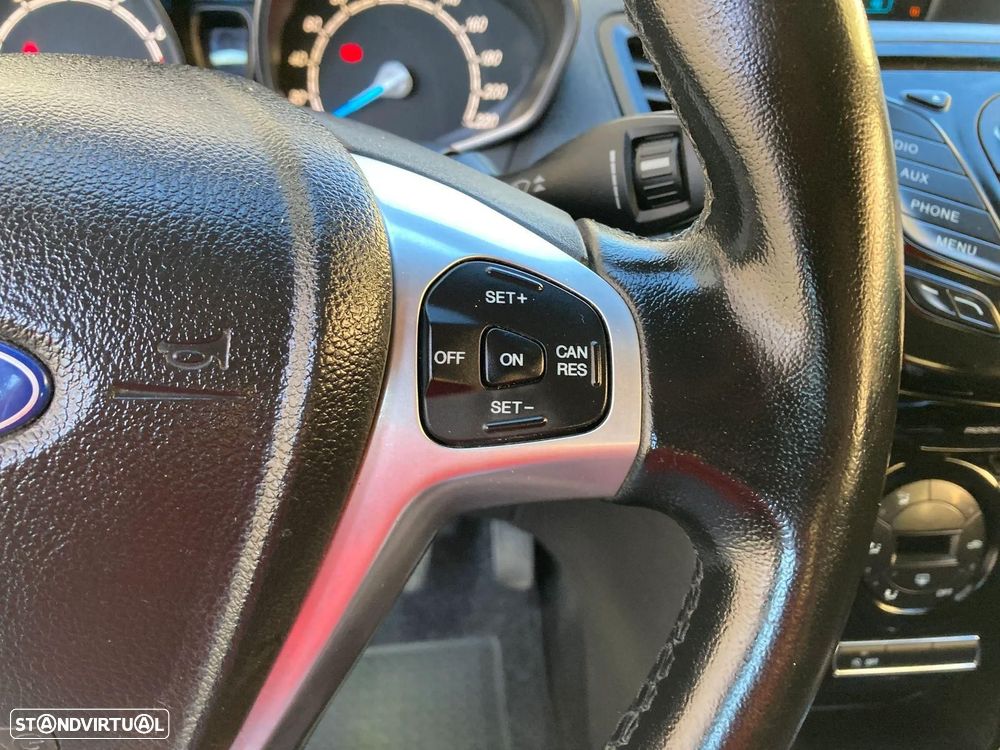 Ford Fiesta 1.0 S&S Titanium - 12