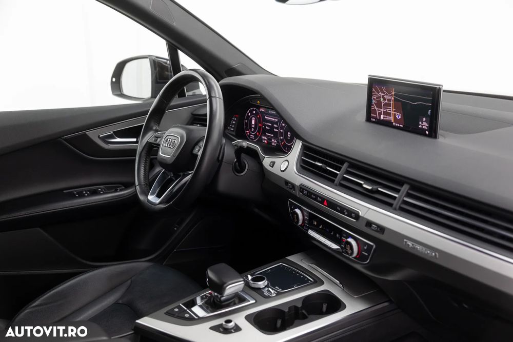 Audi Q7 - 19