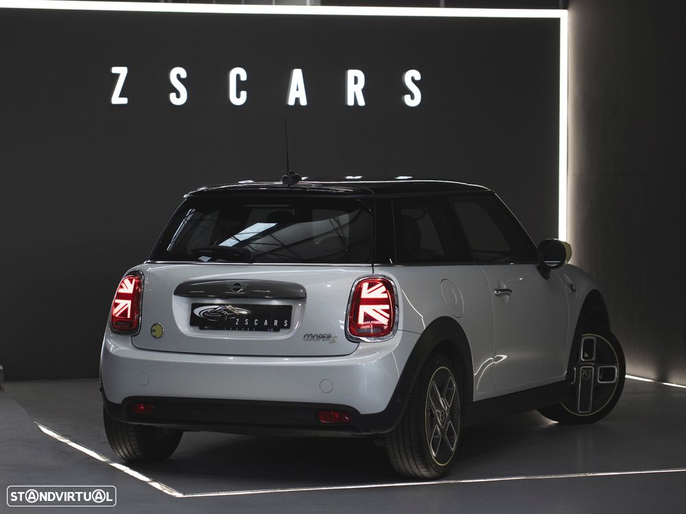 MINI 3 Portas Cooper SE - 6