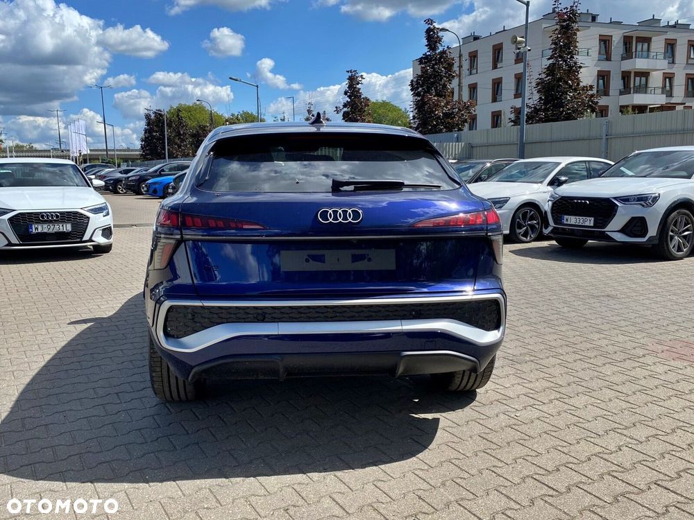 Audi Q3 Sportback - 5