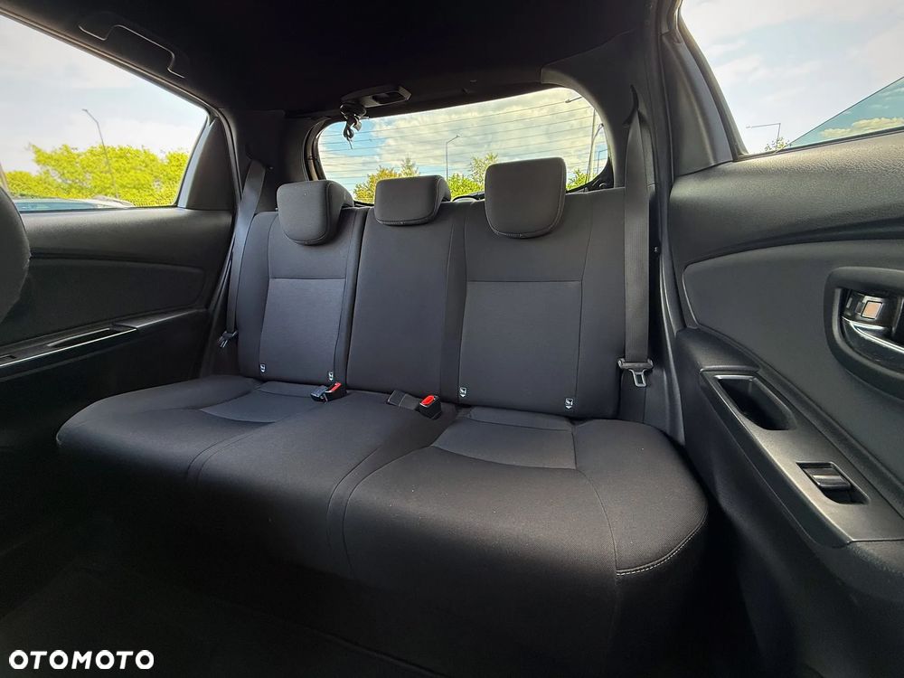 Toyota Yaris 1.5 Selection - 19