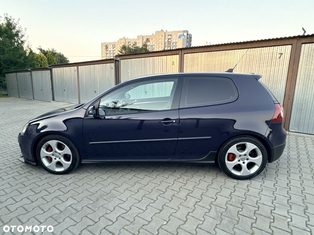 Volkswagen Golf - 9