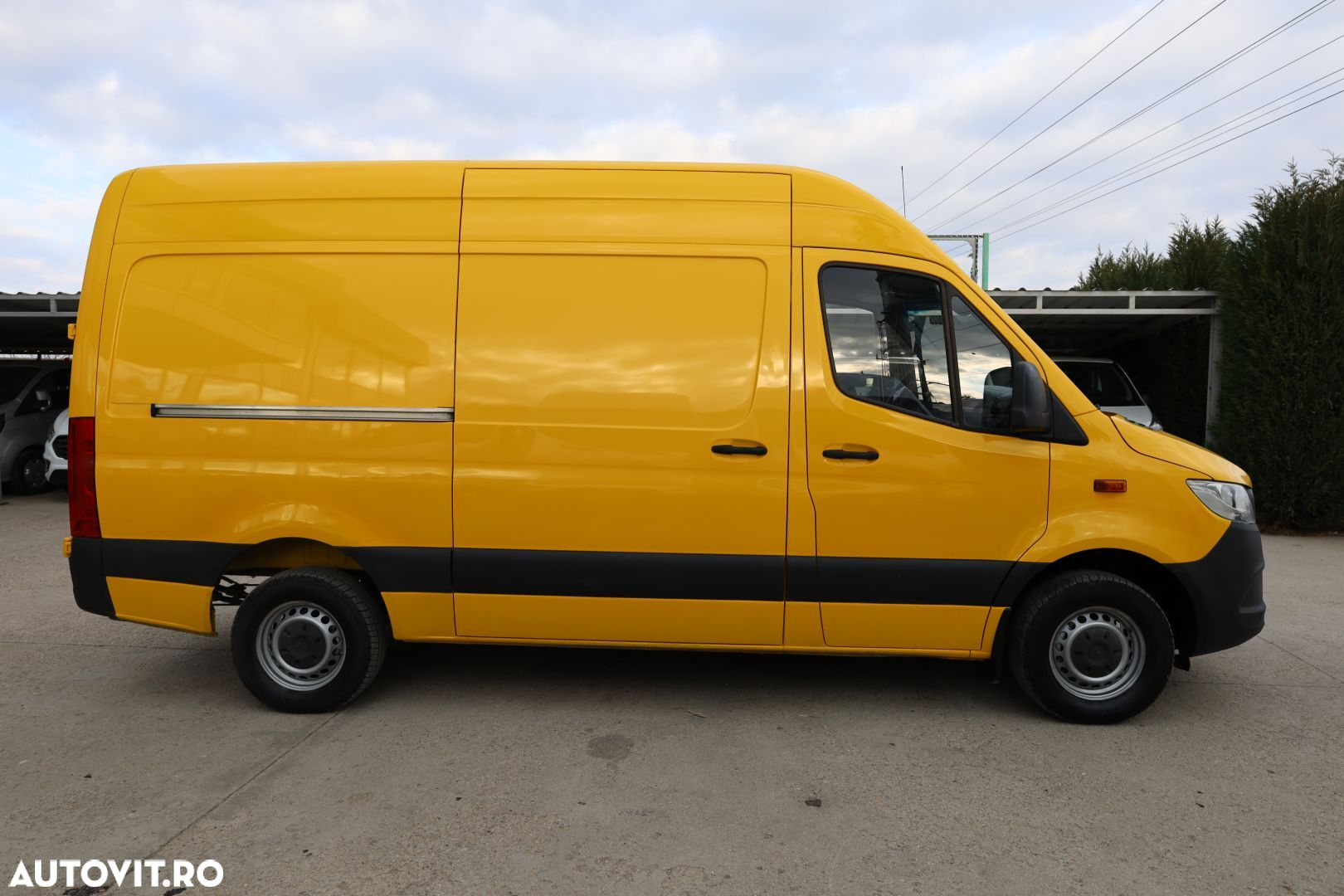 Mercedes-Benz Sprinter - 8