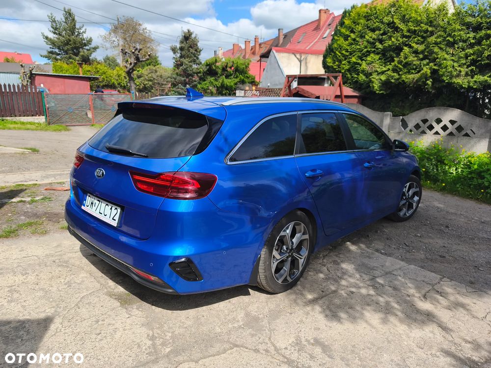 Kia Ceed 1.4 T-GDI L Business Line Plus DCT - 2