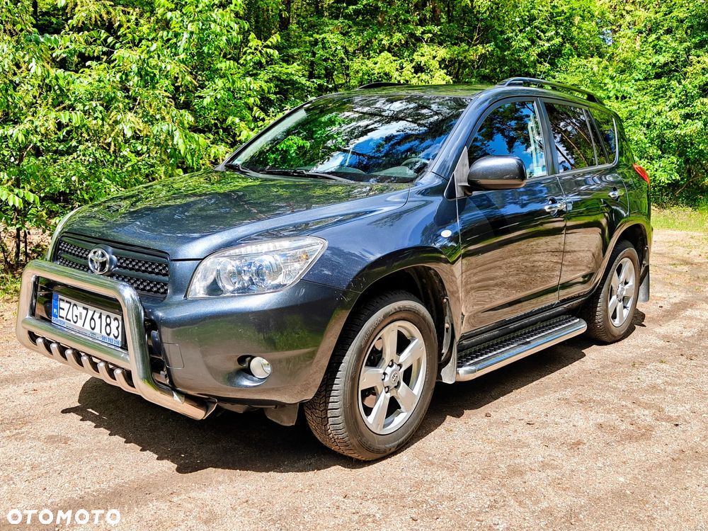 Toyota RAV4 2.0 VVT-i Prestige - 1