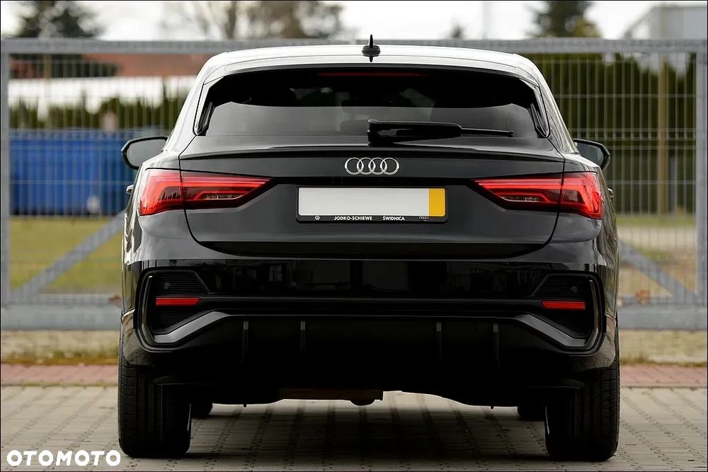 Audi Q3 Sportback 35 TDI S tronic S line - 7