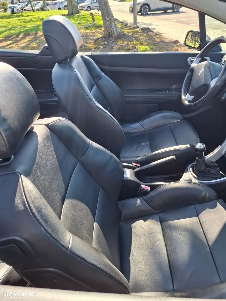 Peugeot 307 CC 1.6 Dynamique - 5