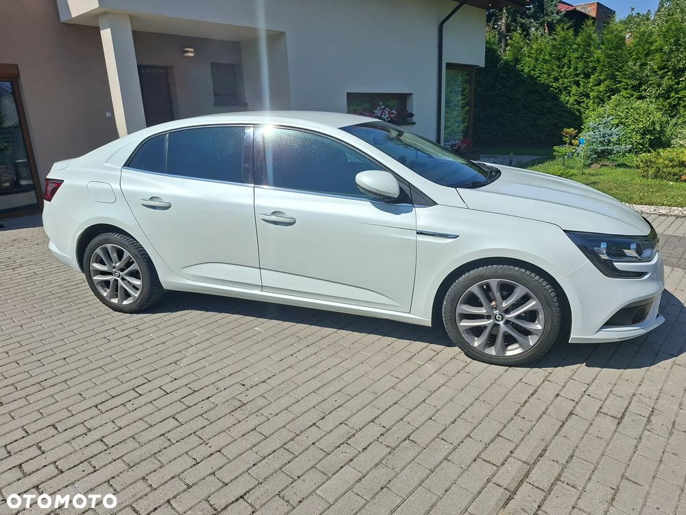 Renault Megane 1.3 TCe FAP Intens - 8