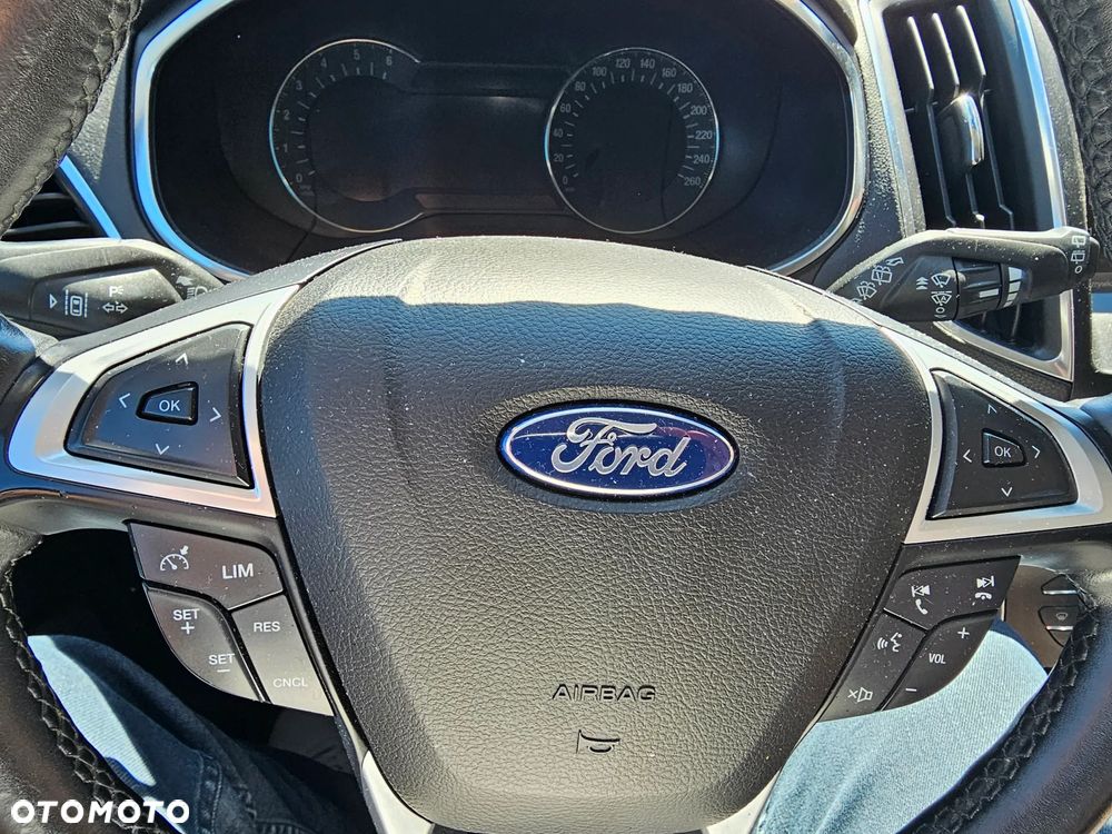 Ford Galaxy 2.0 TDCi 4WD Titanium - 9