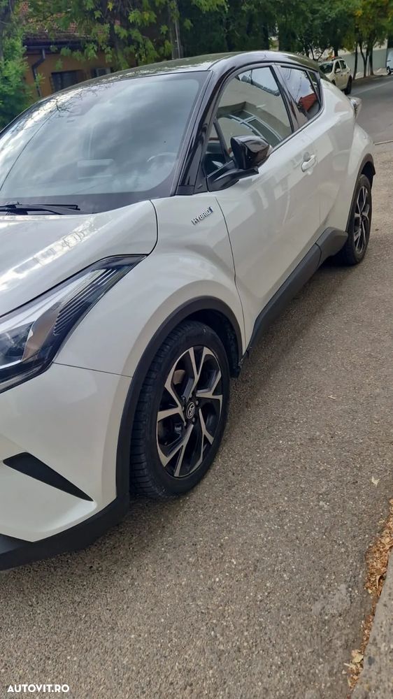 Toyota C-HR 1.8 HSD 4x2 CVT C-ult LED - 3
