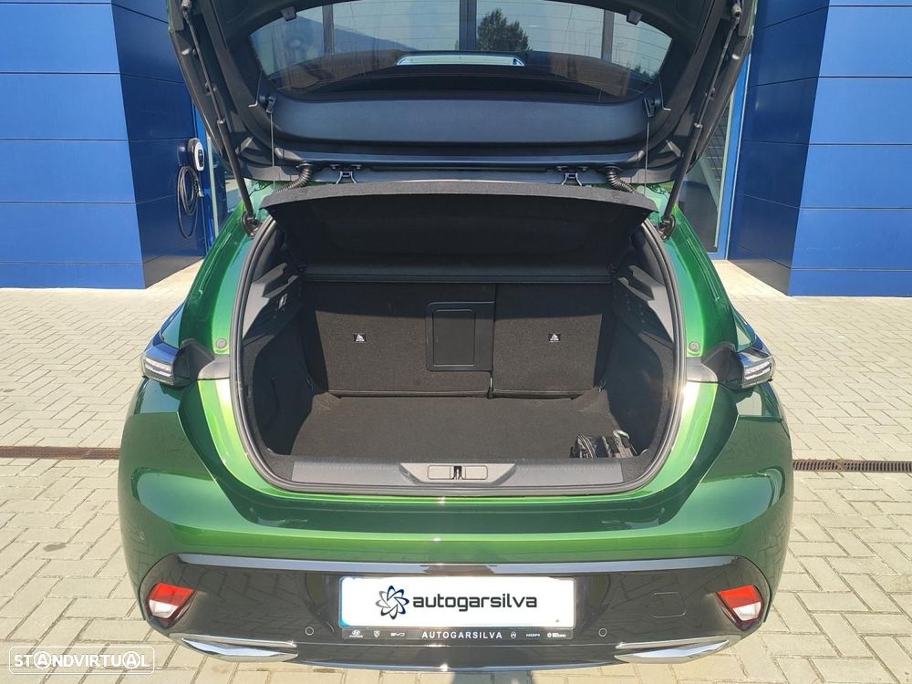 Peugeot 308 2022 photo 5