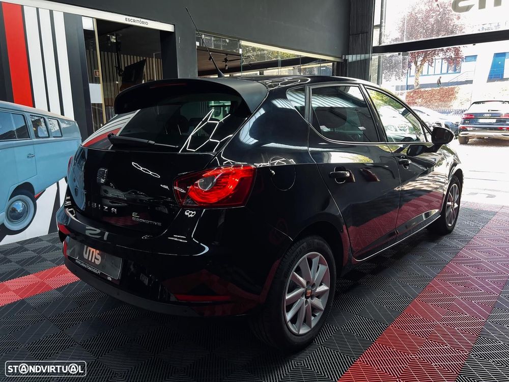 SEAT Ibiza 1.2 TDI CR Ecomotive Style — fotografia 10