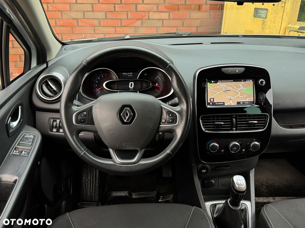 Renault Clio 1.2 16V Limited Plus - 5