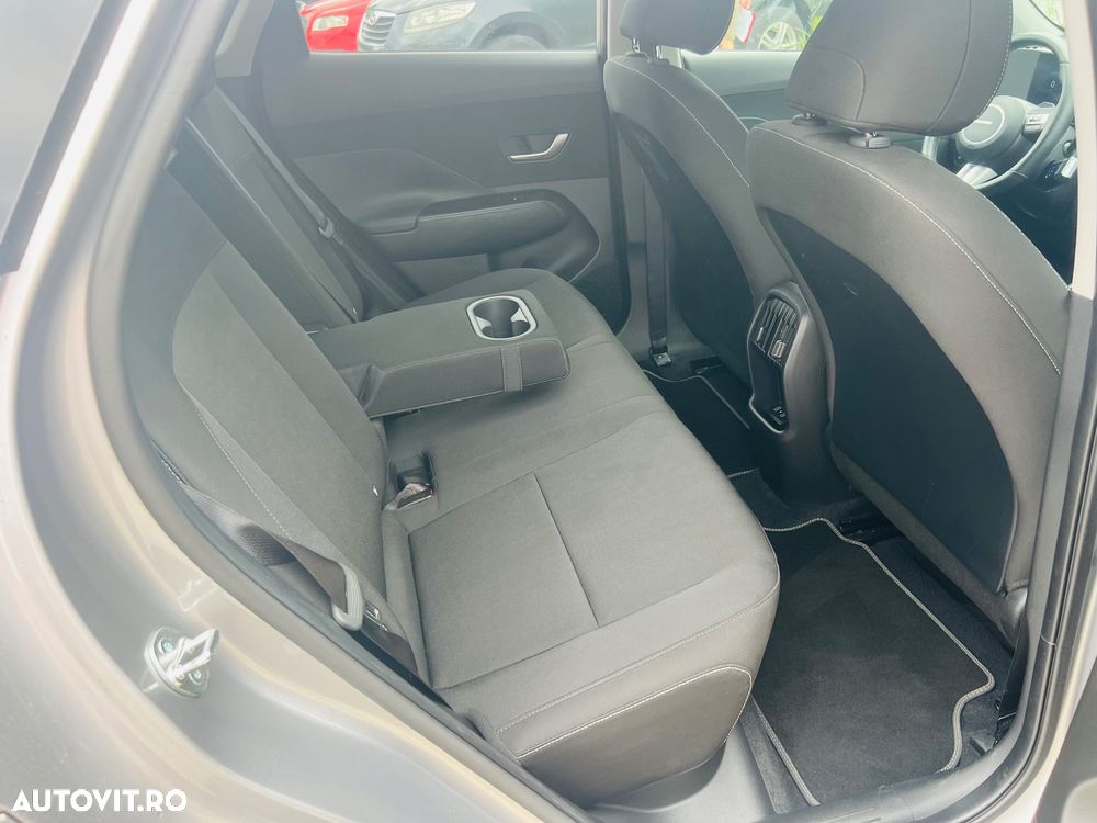 Hyundai KONA Advantage - 8