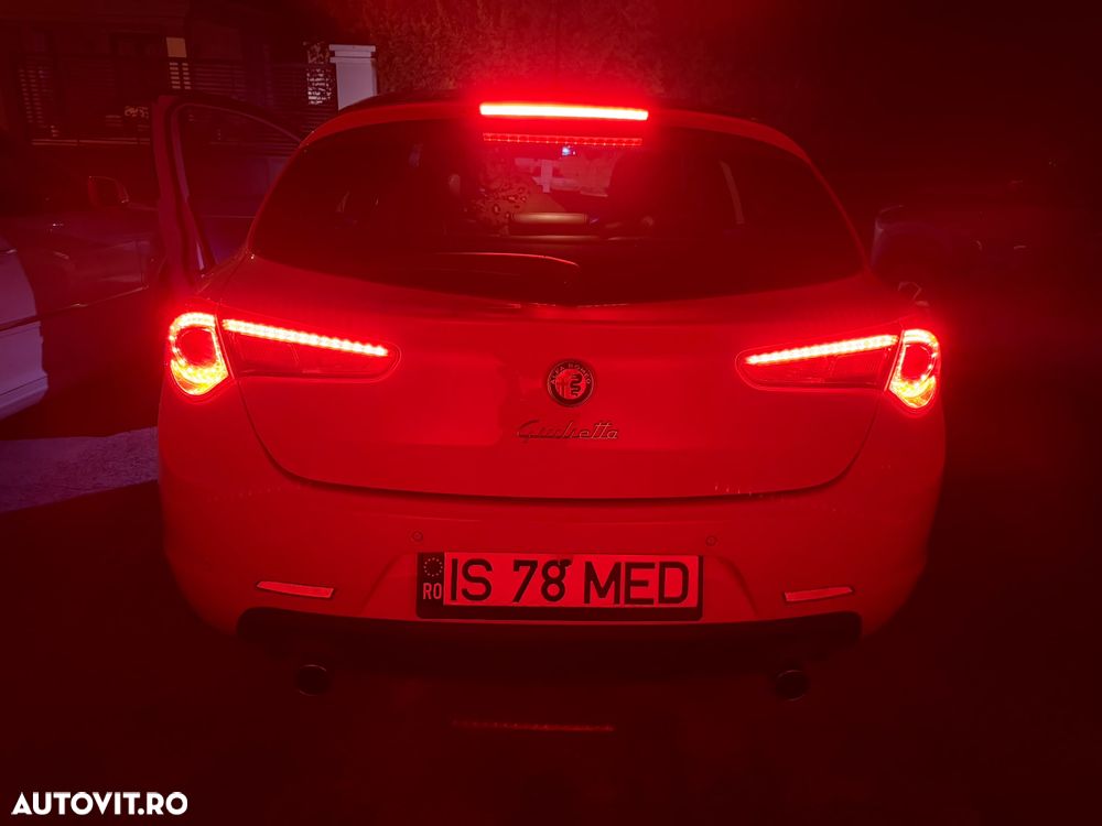 Alfa Romeo Giulietta - 9