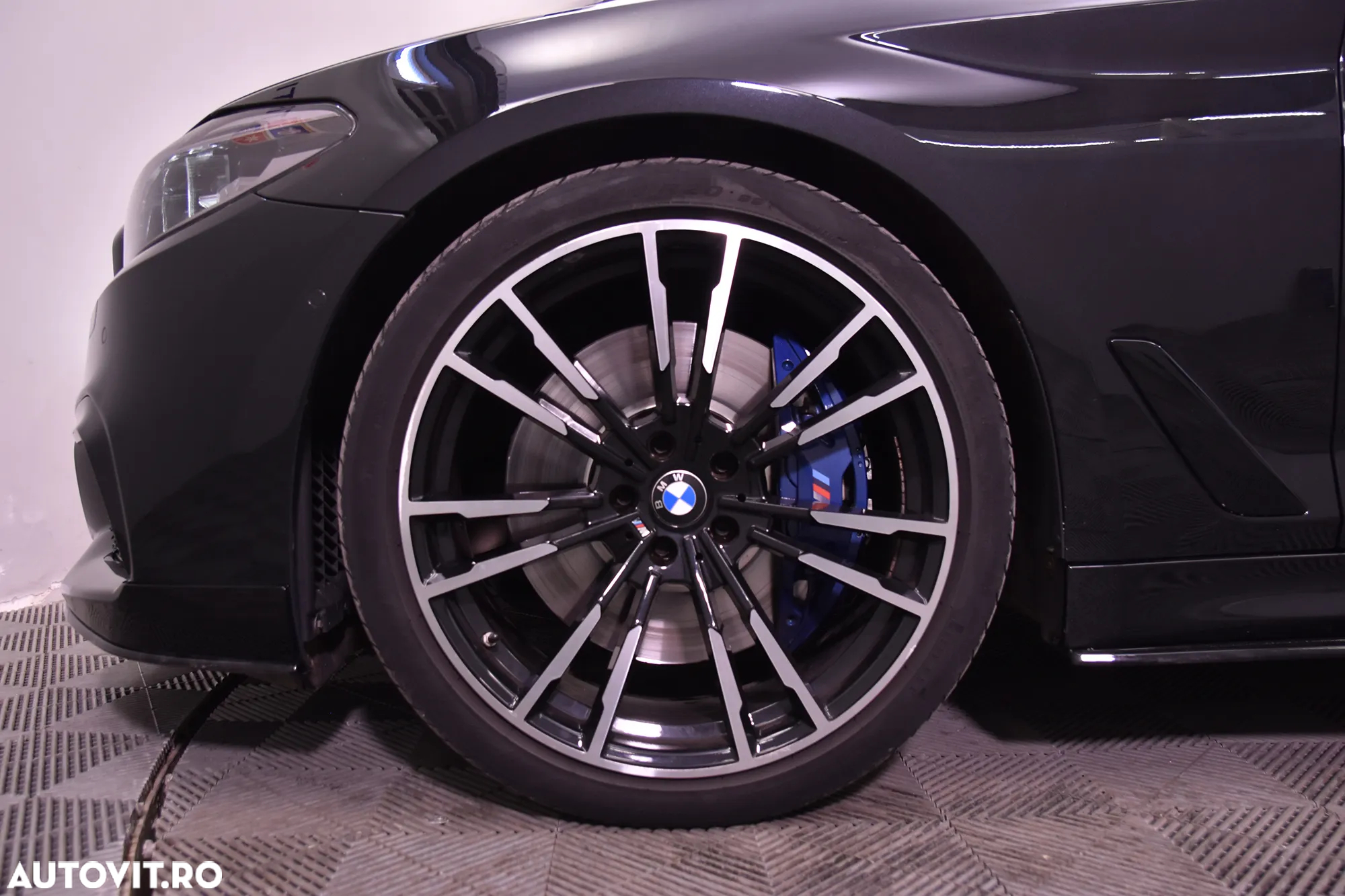 BMW Seria 5 - 13