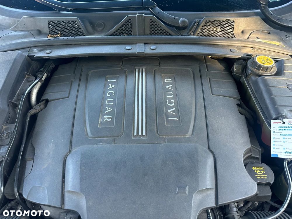 Jaguar XF 5.0 V8 Luxury - 22