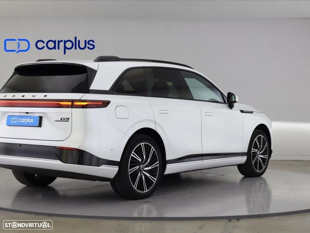 Xpeng G9 93.1 kWh AWD Performance - 7