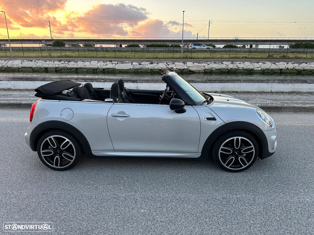 MINI Cabrio Cooper D Auto - 44